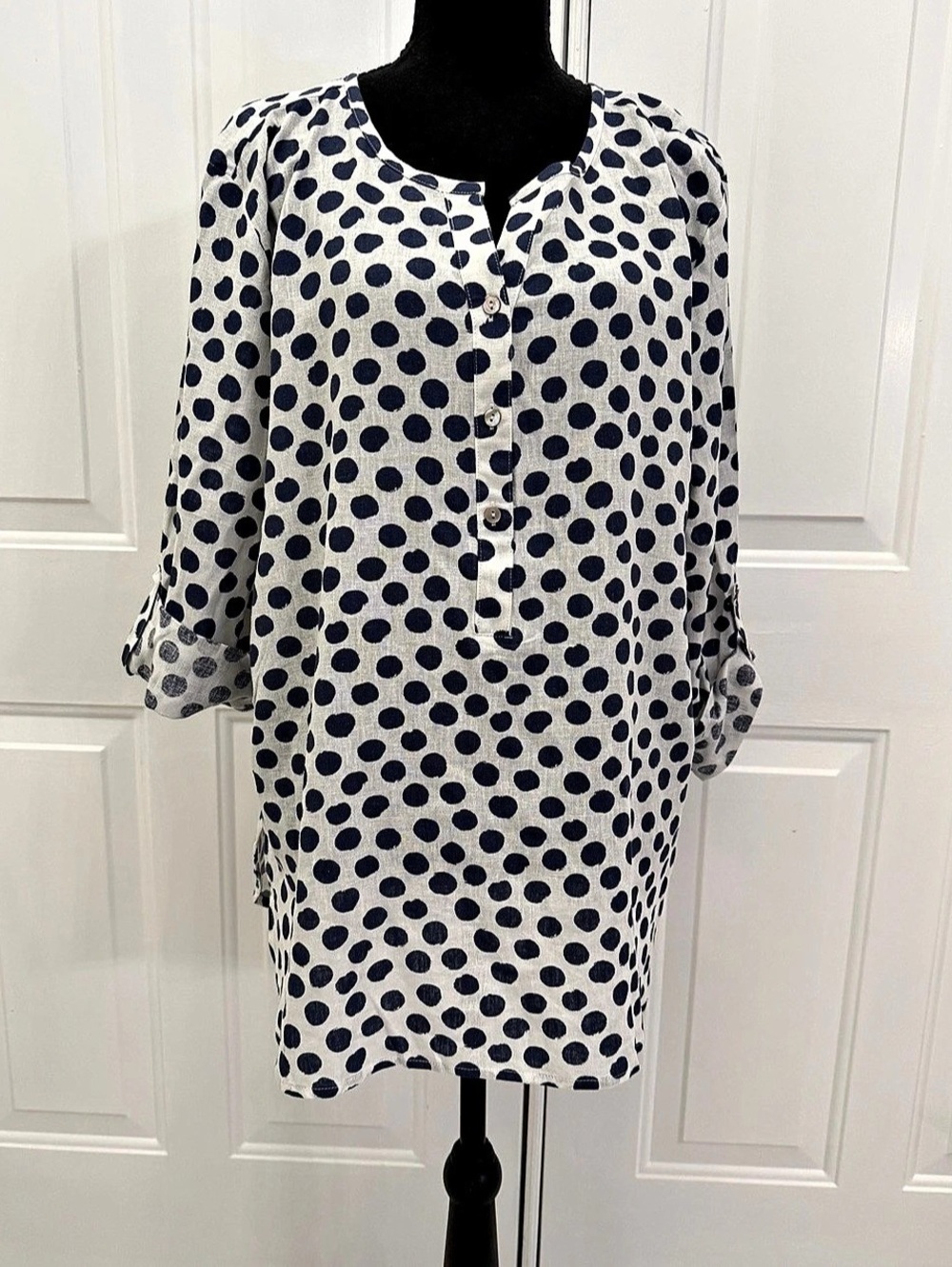 Hester & Orchard Polka Dot Linen Blend Blouse in White & Blue Size Large NWT - Picture 2 of 11